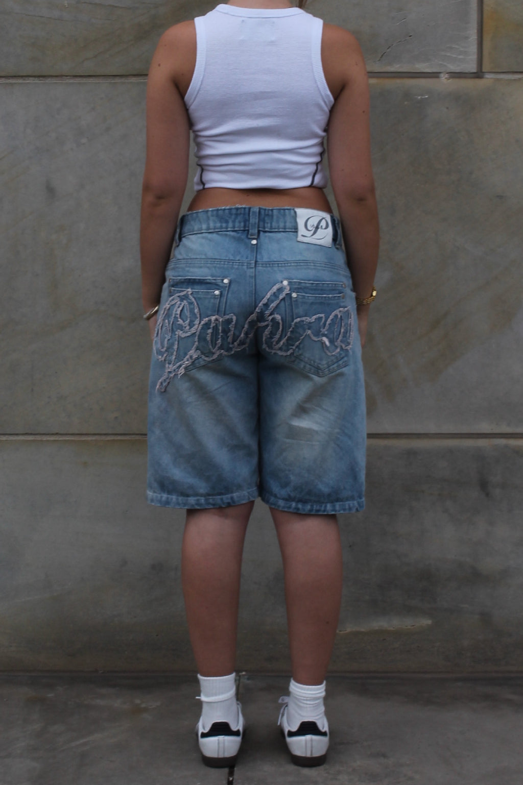 9p Jorts